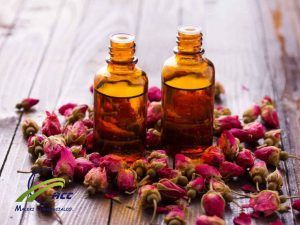 Manufacturer, Supplier & Wholesale 100% Pure And Organic Damask Rose Essential Oil ( Rose Oil) 